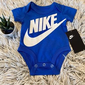 Nike baby